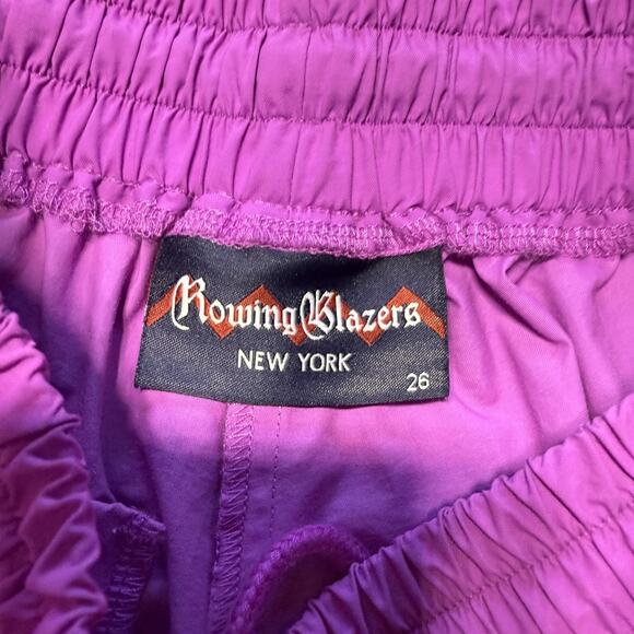 Rowing Blazers Shorts Women Purple SZ 26 Made in Portugal 100% Polyamide - Picture 3 of 8